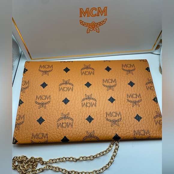 Tan Leather MCM Clutch with Unbranded Gold Chain In Box - Picture 2 of 4